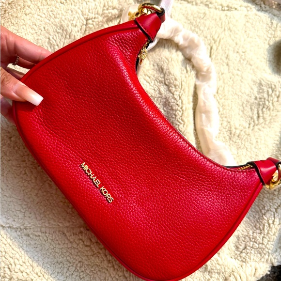 **SOLD Michael Kors Shoulder bag. BRAND NEW.
Never worn. Special - Picture 2 of 3